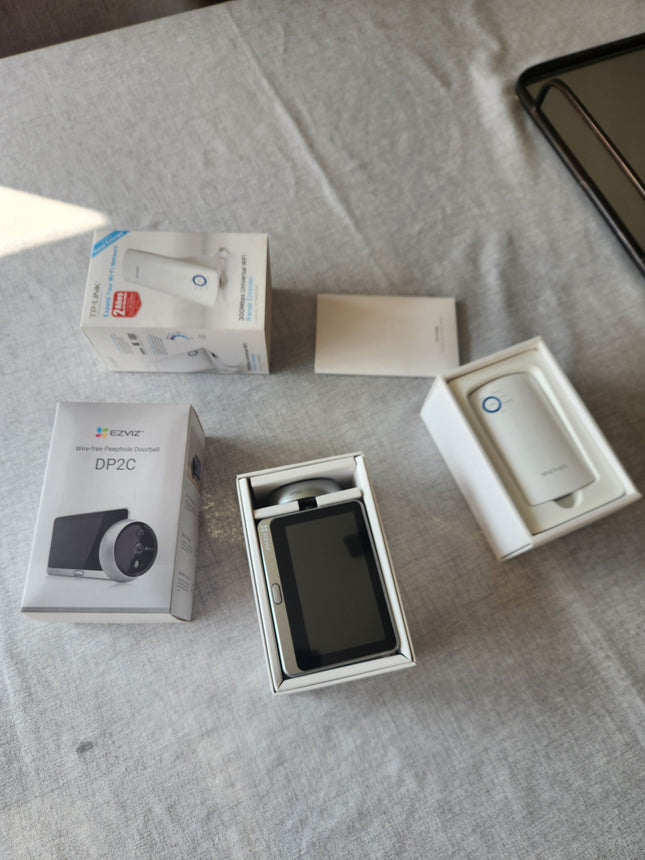 Cámara y timbre DP2C Ezviz + TP-Link, nuevos