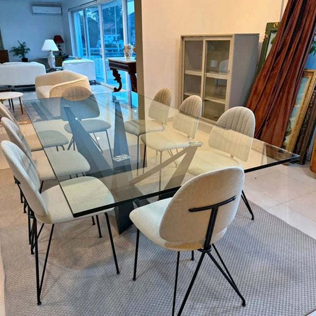 Gran mesa de comedor Soho Gallery de metal y vidrio. ¡Elegancia en tu Comedor! 🏡