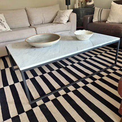 ¡Mesa de Centro Única para Tu Hogar!
