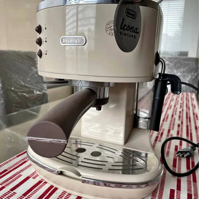 ¡Cafetera DeLonghi Transforma tus mañanas con una cafetera espectacular! ☕️