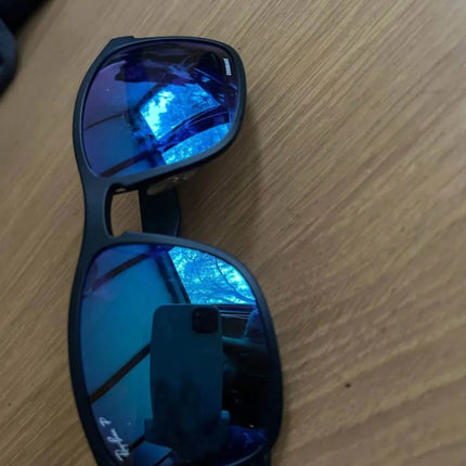Lentes Ray-Ban Polarizados Orginiales ¡Luce con estilo bajo el sol! 😎