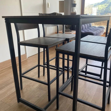 ¡Mesa de Bar con Sillas Incluidas! 🍷