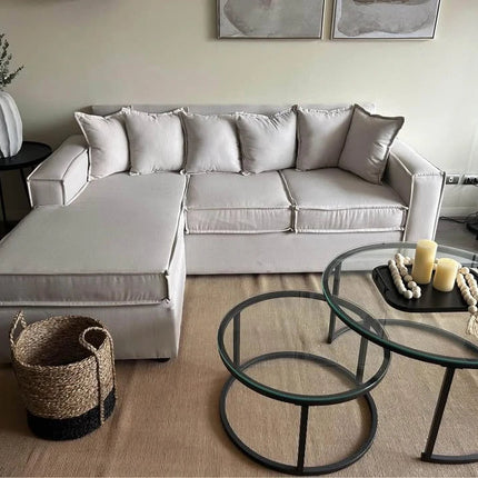 ¡Sofá Beige claro Sitial Home Impecable en Búsqueda de Nuevo Hogar! 🛋️