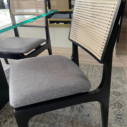 Comedor Redecora + 6 sillas ¡Transforma tu comedor con estilo! 🖤