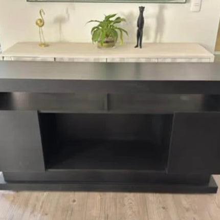 Rack negro versátil con Ruedas (Ancho 150cm x Profundidad 38cm x Alto 82cm)