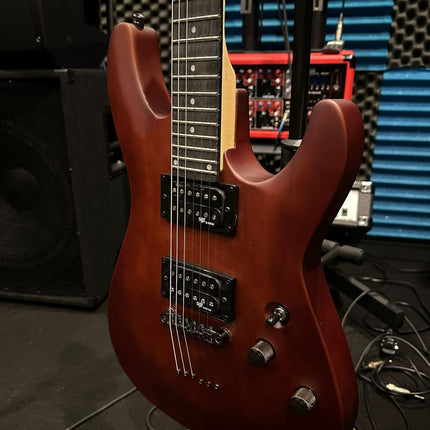 Guitarra electrica SGR by Schecter C-1 SGR Walnut Satin