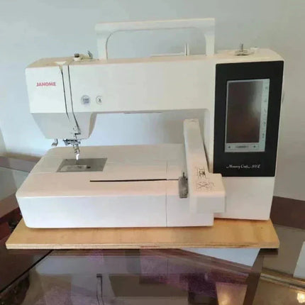 Maquina de bordar nueva Memory Craft 500e