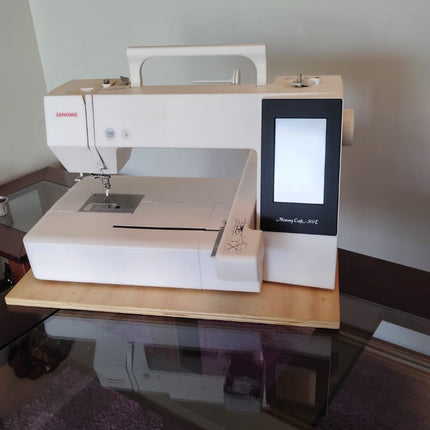 Maquina de bordar nueva Memory Craft 500e